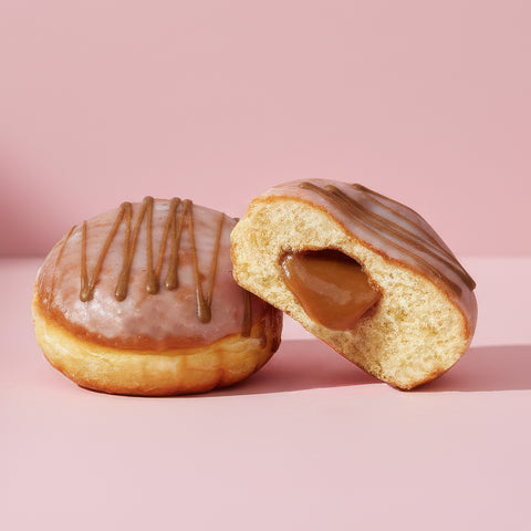 1 szt. Pączek z nadzieniem toffi