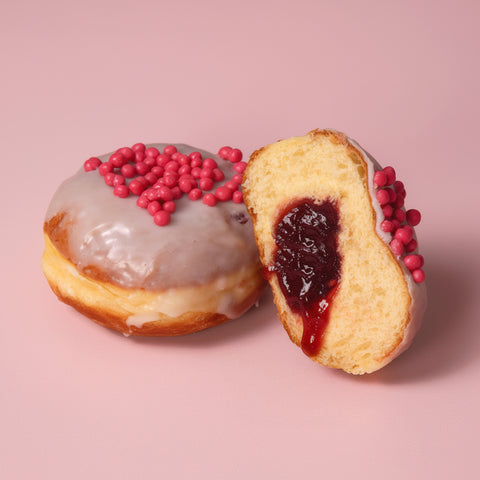1 szt. Pączek z nadzieniem malinowym